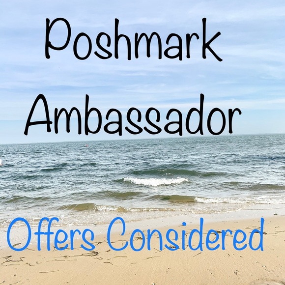 Meet your Posher, Lori - Picture 1 of 9